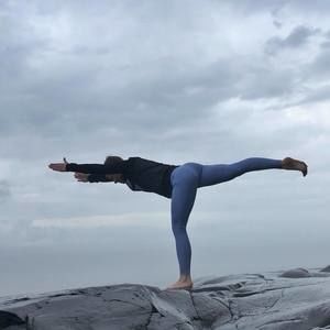 Meet your Posher, Julie